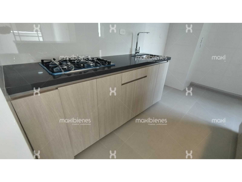SE ARRIENDA APARTAMENTO EN SERRAMONTE BELLO. — foto 4