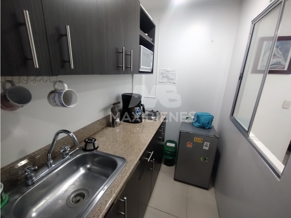 OFICINA EN ARRIENDO SECTOR LAURELES - 3