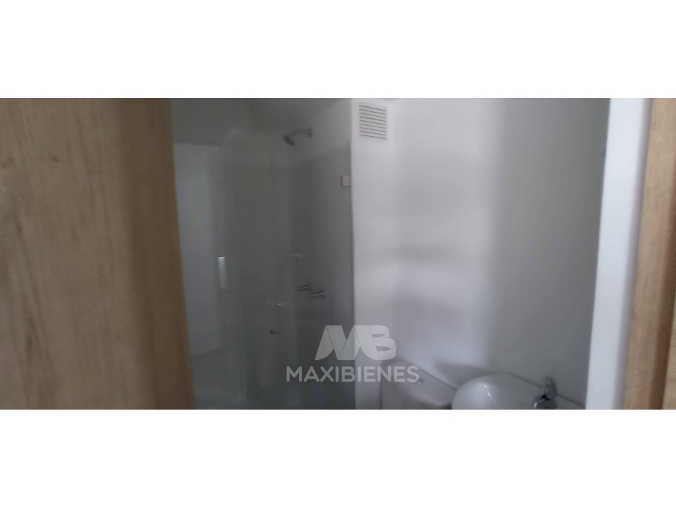 APARTAMENTO PARA ARRIENDO UBICADO EN BELLO — foto 5