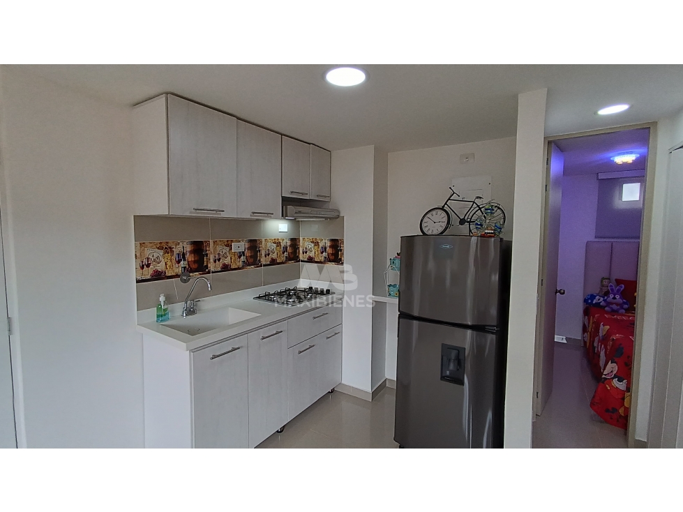 APARTAMENTO EN VENTA SECTOR SANTA LUCÍA — foto 5