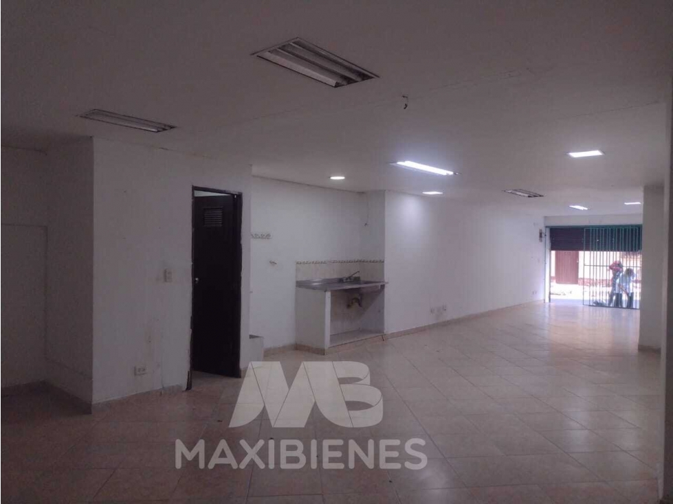LOCAL PARA ARRIENDO UBICADO EN BELLO - 2