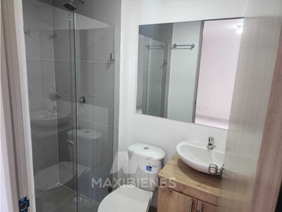 APARTAMENTO PARA ARRIENDO UBICADO EN BELLO — foto 5
