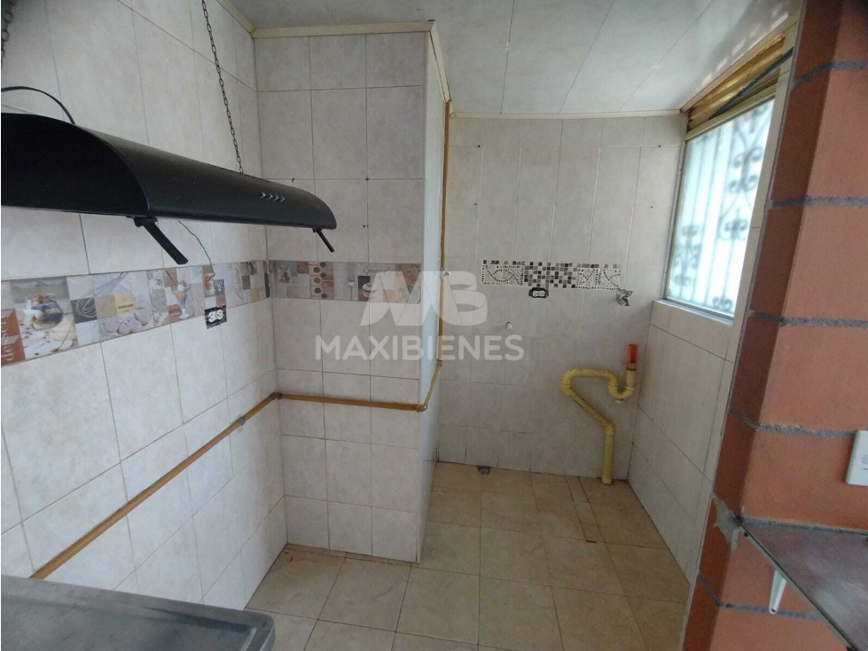 SE ARRIENDA APARTAMENTO EN BELLO — foto 3