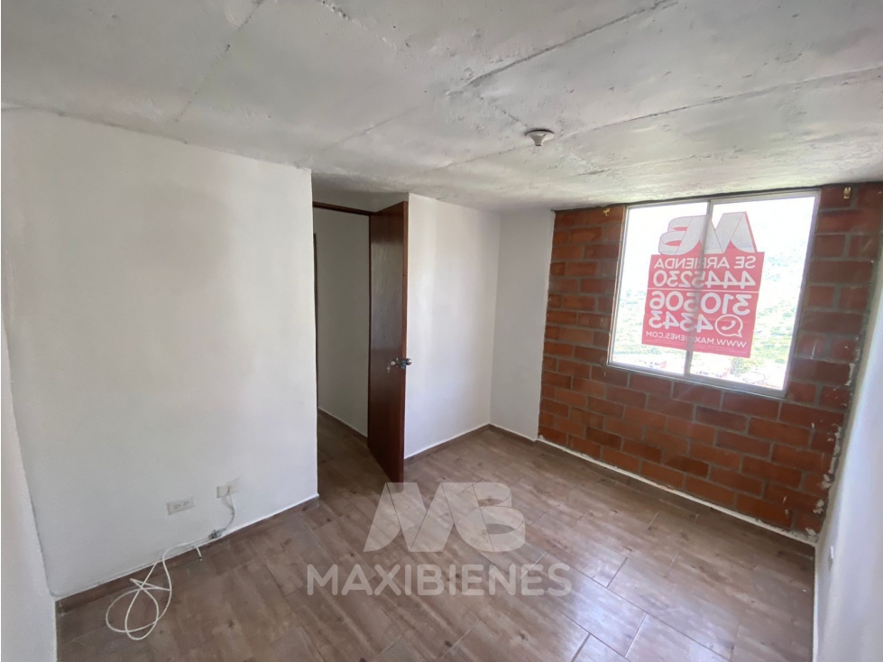 SE ARRIENDA APARTAMENTO EN BELLO — foto 4