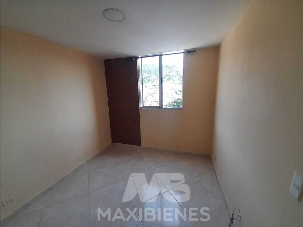 SE ARRIENDA APARTAMENTO EN BELLO — foto 3
