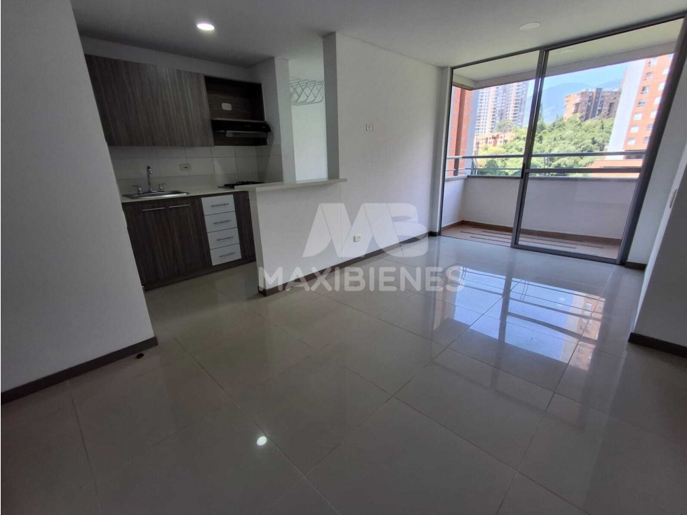 APARTAMENTO EN ARRIENDO UBICADO EN ITAGUI — foto 2