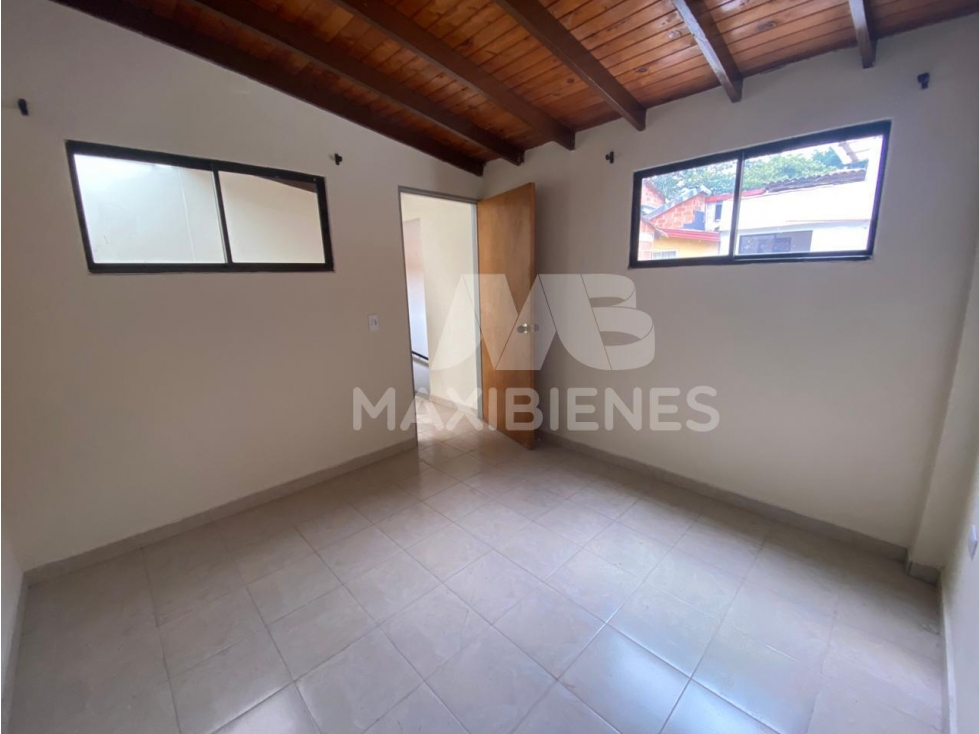 CASA EN ARRIENDO ITAGUI / VILLA LIA
