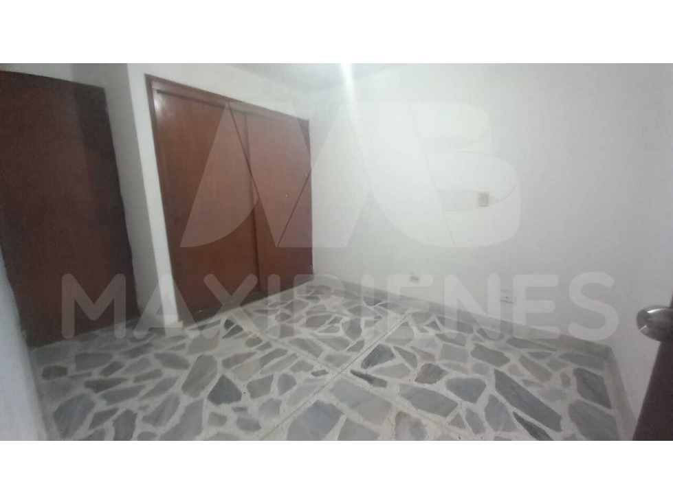 CASA EN ARRIENDO EN EL SECTOR DE FLORESTA