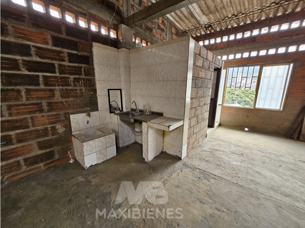 BODEGA PARA ARRIENDO UBICADO EN BELLO - 5