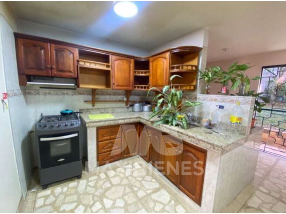 APARTAMENTO EN ARRRIENDO UBICADO EN GIRARDOTA - 1