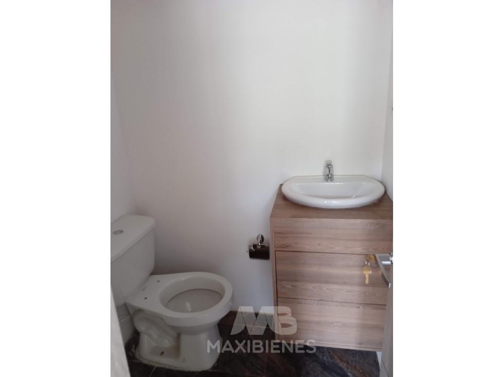 APARTAMENTO PARA ARRIENDO UBICADO EN BELLO — foto 5