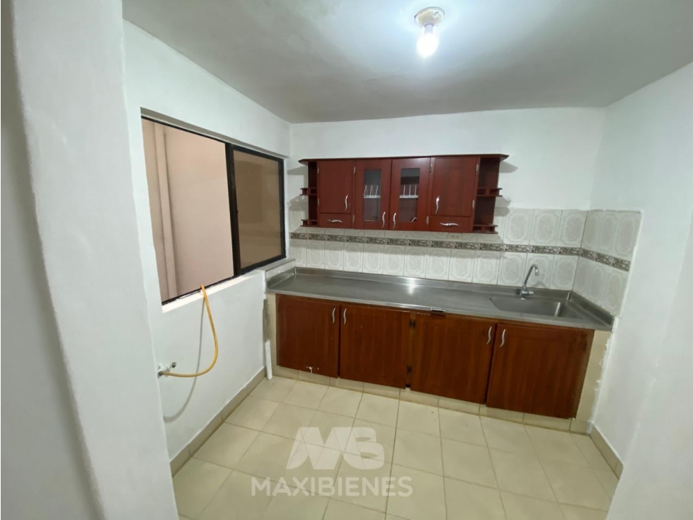 CASA PARA ARRIENDO UBICADO EN COPACABANA - 1
