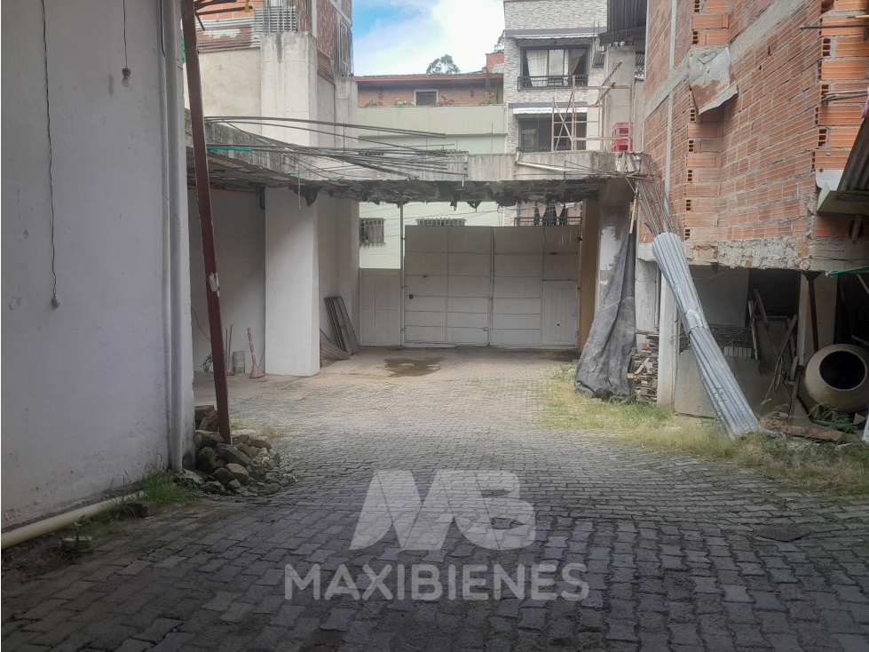LOCAL PARA ARRIENDO UBICADO EN BARBOSA - 5