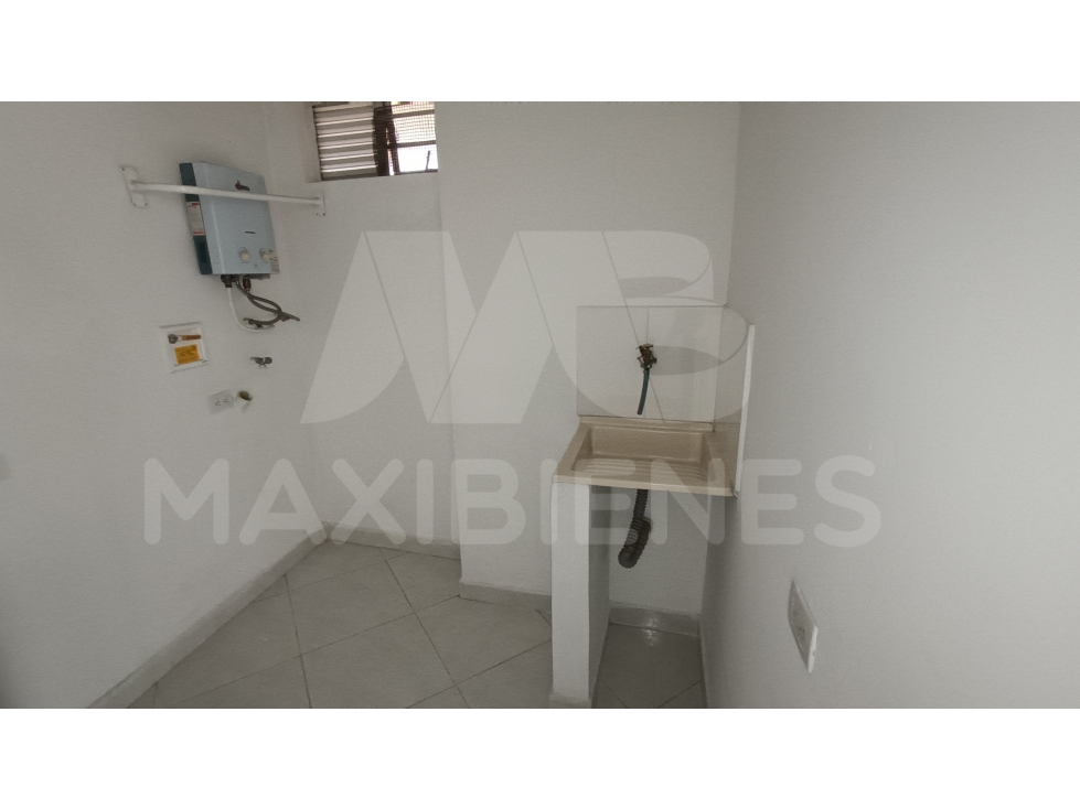 APARTAMENTO EN ARRIENDO EN EL SECTOR DE CALASANZ — foto 5