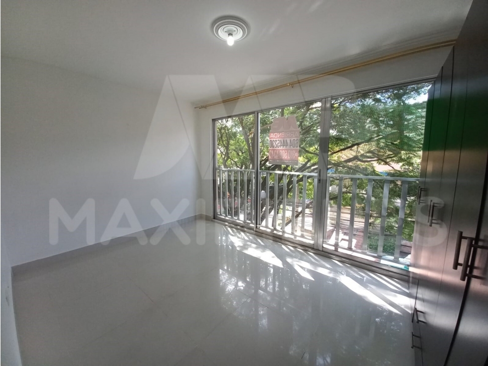 APARTAESTUDIO EN ARRIENDO EN EL SECTOR DE SAN JAVIER — foto 5