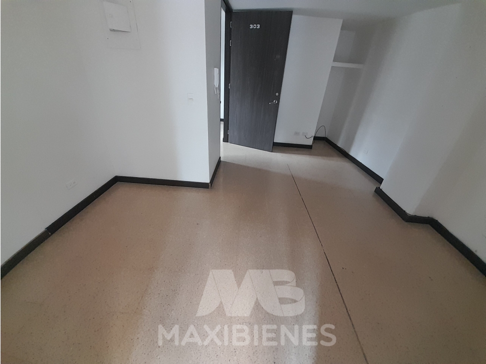 OFICINA PARA ARRIENDO UBICADO EN BELLO - 5