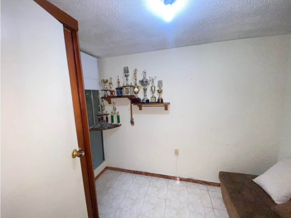 APARTAMENTO EN VENTA SECTOR LAURELES — foto 4