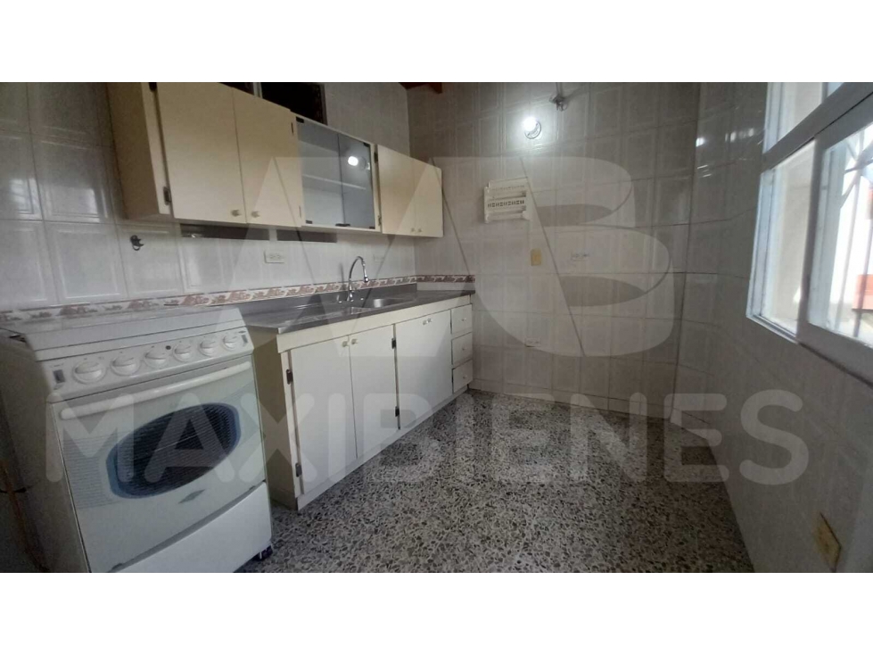 APARTAESTUDIO EN ARRIENDO EN EL SECTOR DE LA AMERICA — foto 5