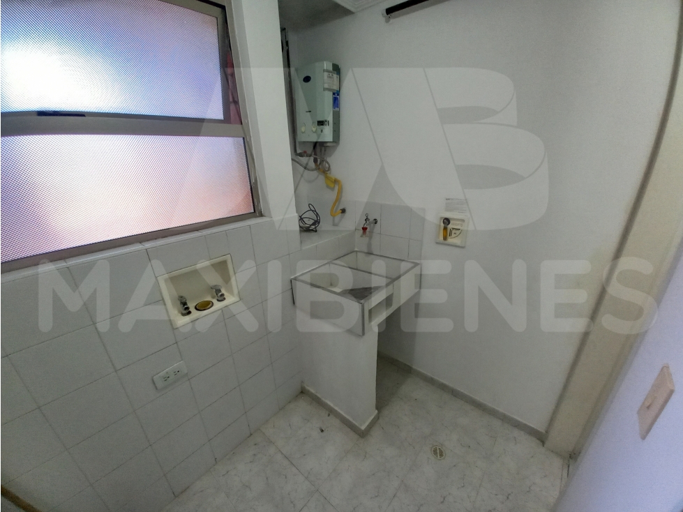 APARTAESTUDIO EN ARRIENDO EN EL SECTOR DE CALASANZ — foto 5