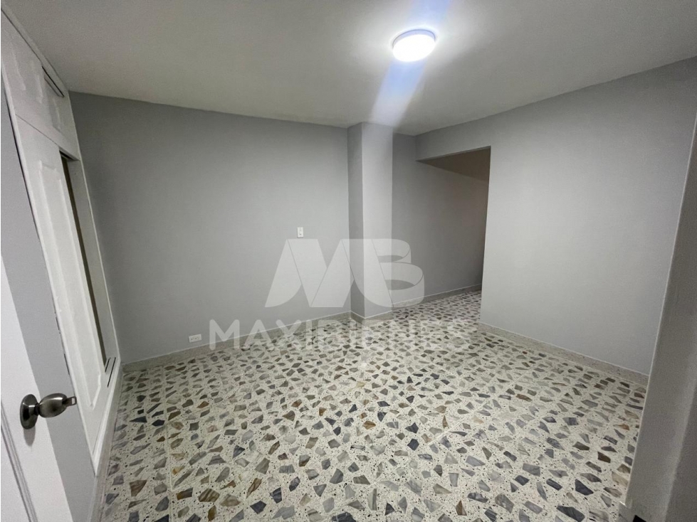 APARTAMENTO EN ARRIENDO SECTOR LORENA, MEDELLIN — foto 5