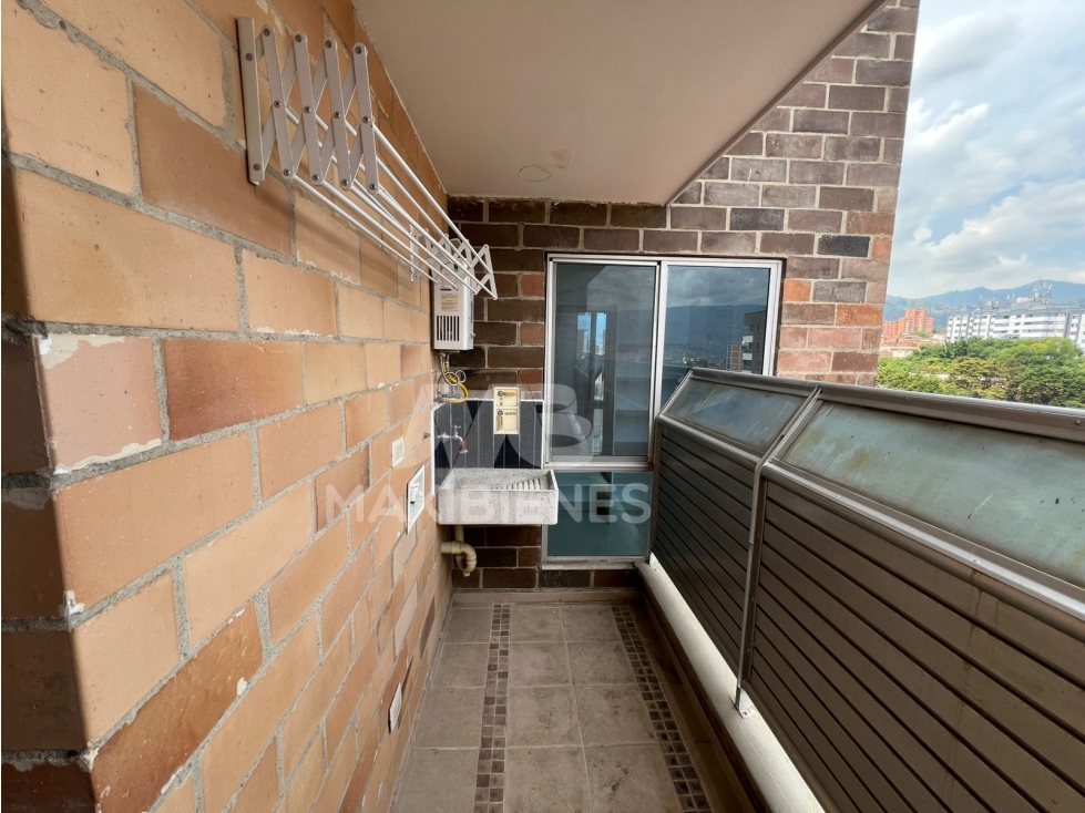 APARTAMENTO EN ARRIENDO LA CASTELLANA, MEDELLIN — foto 5