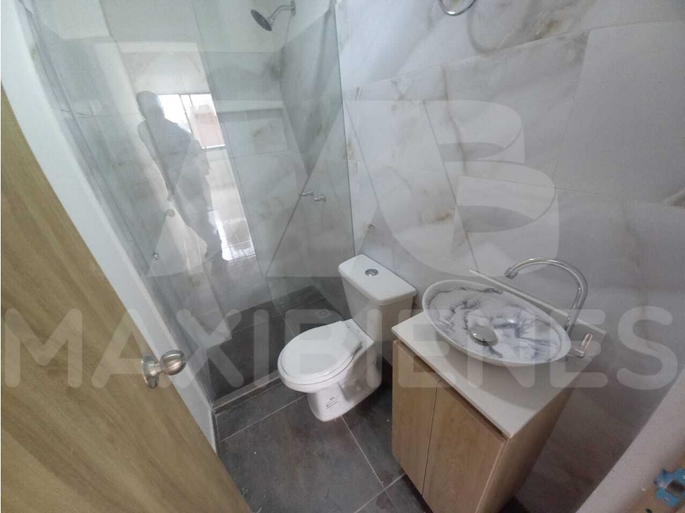 APARTAMENTO EN ARRIENDO EN EL SECTOR DE SAN JAVIER — foto 5