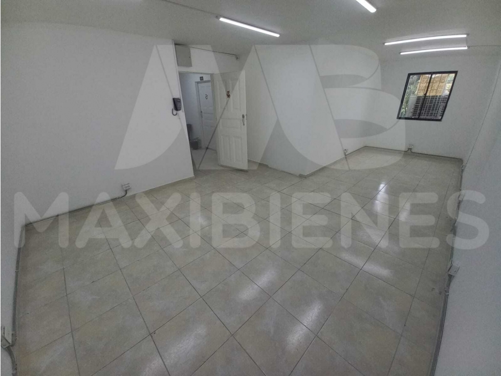 OFICINA EN ARRIENDO EN EL SECTOR DE SURAMERICANA — foto 5