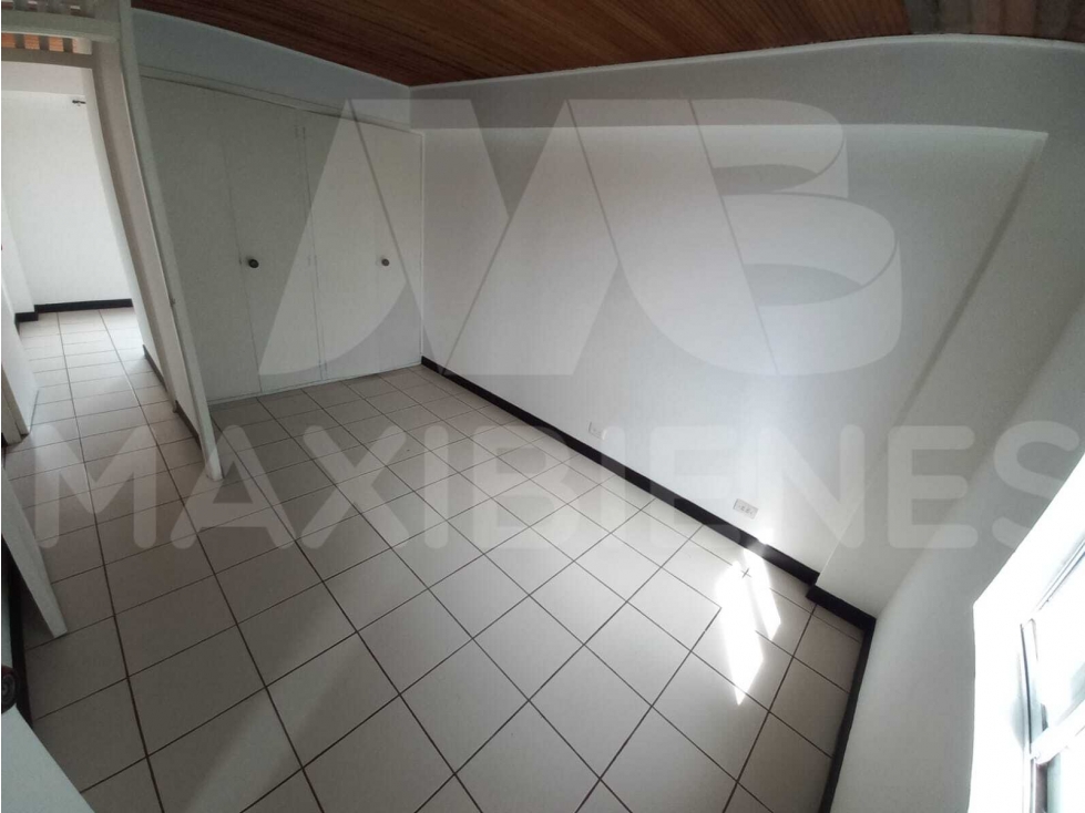 APARTAMENTO EN ARRIENDO EN EL SECTOR DE CALASANZ — foto 5