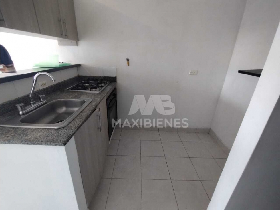 APARTAMENTO EN ARRIENDO SECTOR LORENA, LAURELES — foto 5