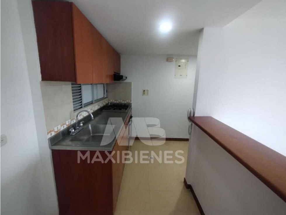 APARTAMENTO EN ARRIENDO LAURELES — foto 5