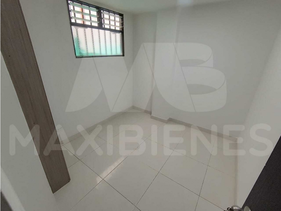 APARTAMENTO EN ARRIENDO EN EL SECTOR DE CALASANZ — foto 5