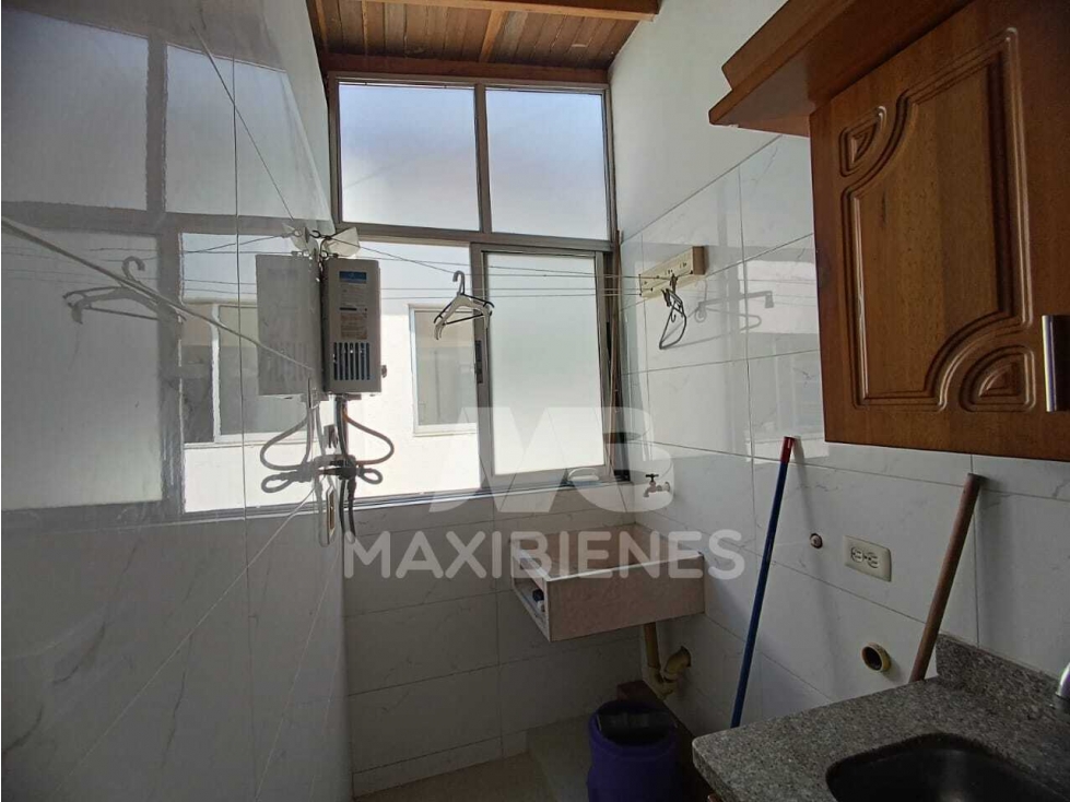 APARTAMENTO EN ARRIENDO SECTOR LAURELES — foto 5