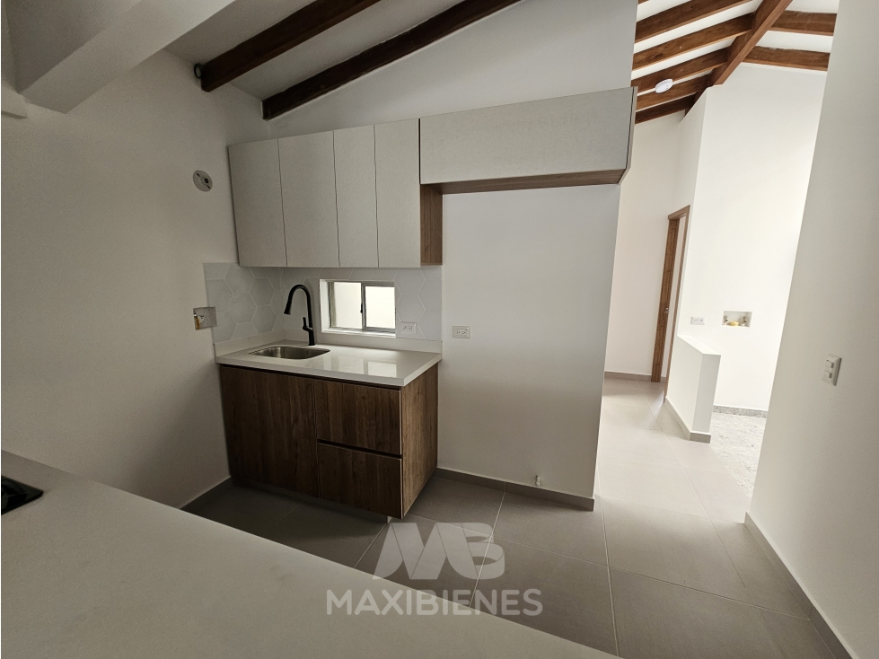 CASA EN ARRRIENDO UBICADA EN GIRARDOTA — foto 2