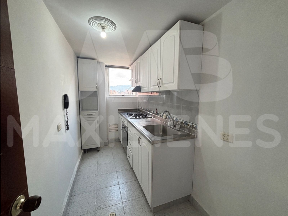APARTAMENTO EN ARRIENDO EN EL SECTOR DE CALASANZ — foto 4