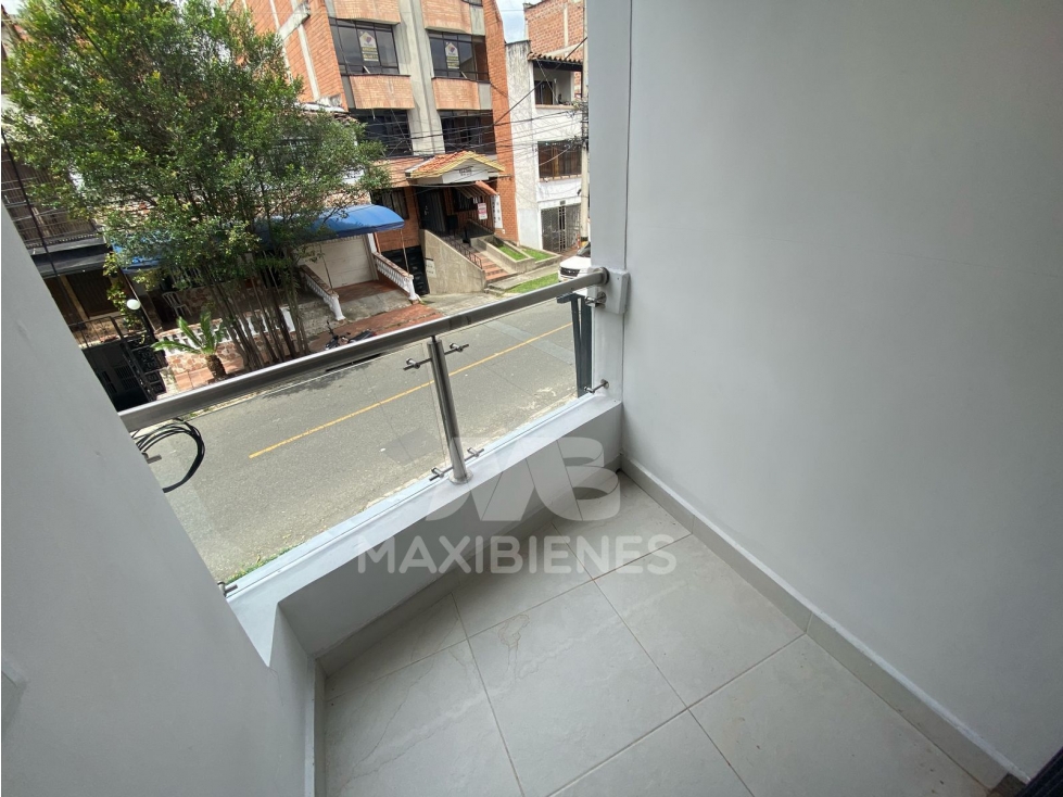APARTAMENTO EN ARRIENDO SECTOR ALMERIA — foto 5