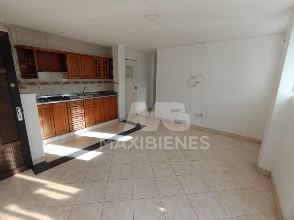 APARTAMENTO EN ARRIENDO SECTOR LA CASTELLANA, MEDELLIN — foto 5