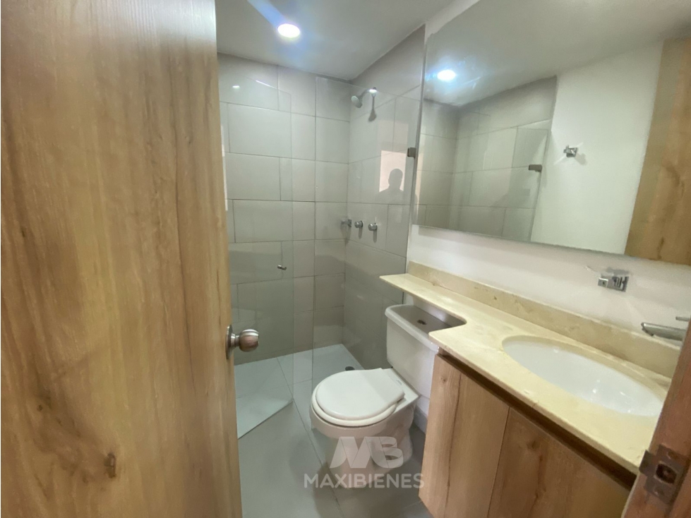 APARTAMENTO PARA ARRIENDO UBICADO EN BELLO — foto 6