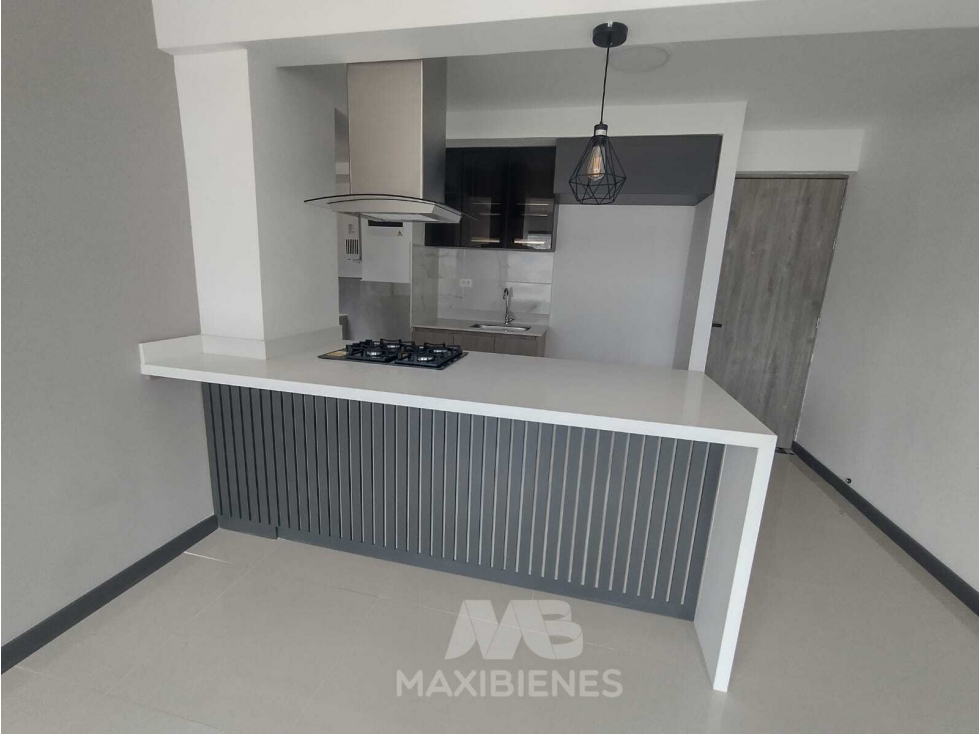 APARTAMENTO PARA ARRIENDO UBICADO EN BELLO — foto 2