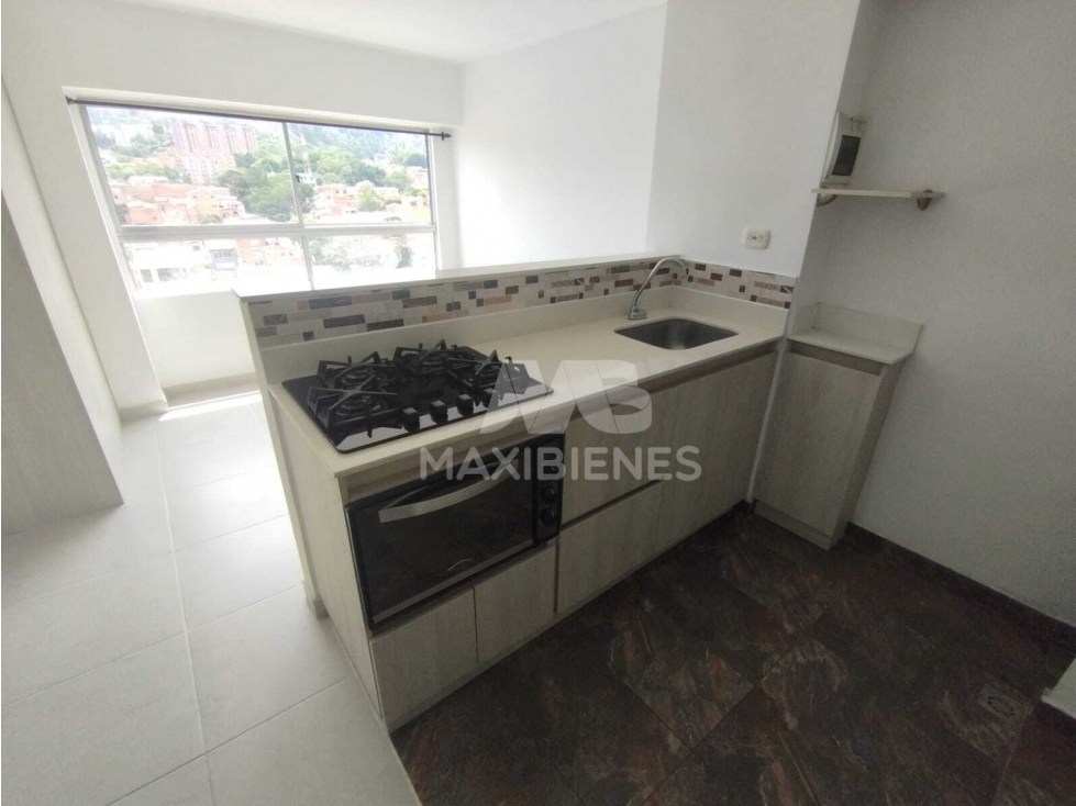 APARTAMENTO EN ARRIENDO SECTOR BARRIO CRISTOBAL — foto 5