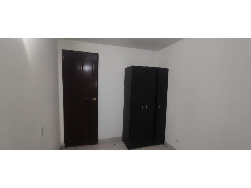 APARTAMENTO EN VENTA SECTOR SAN ANTONIO DE PRADO — foto 5