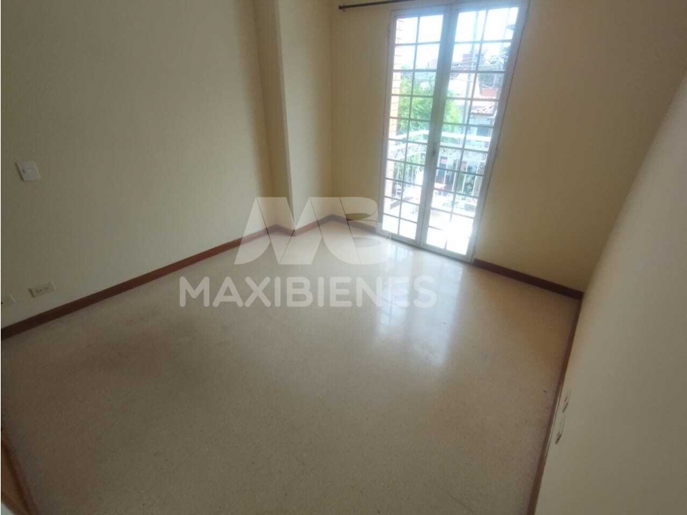APARTAMENTO EN ARRIENDO SECTOR LAURELES — foto 5