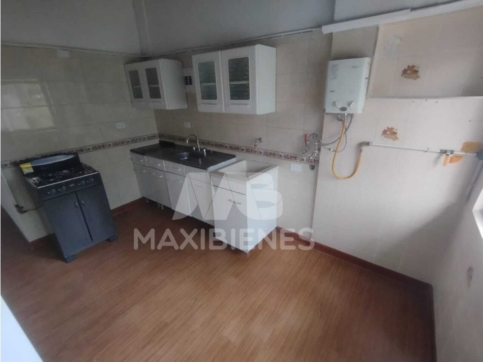 APARTAMENTO EN ARRIENDO SECTOR LAURELES — foto 5