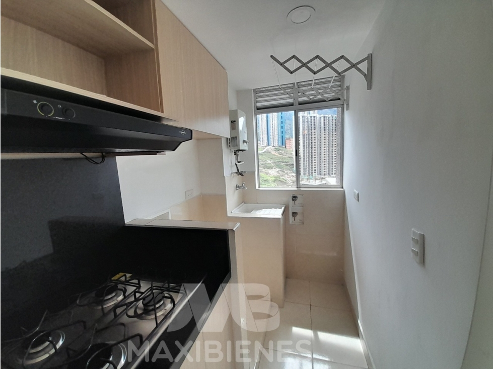APARTAMENTO PARA ARRIENDO UBICADO EN BELLO — foto 3