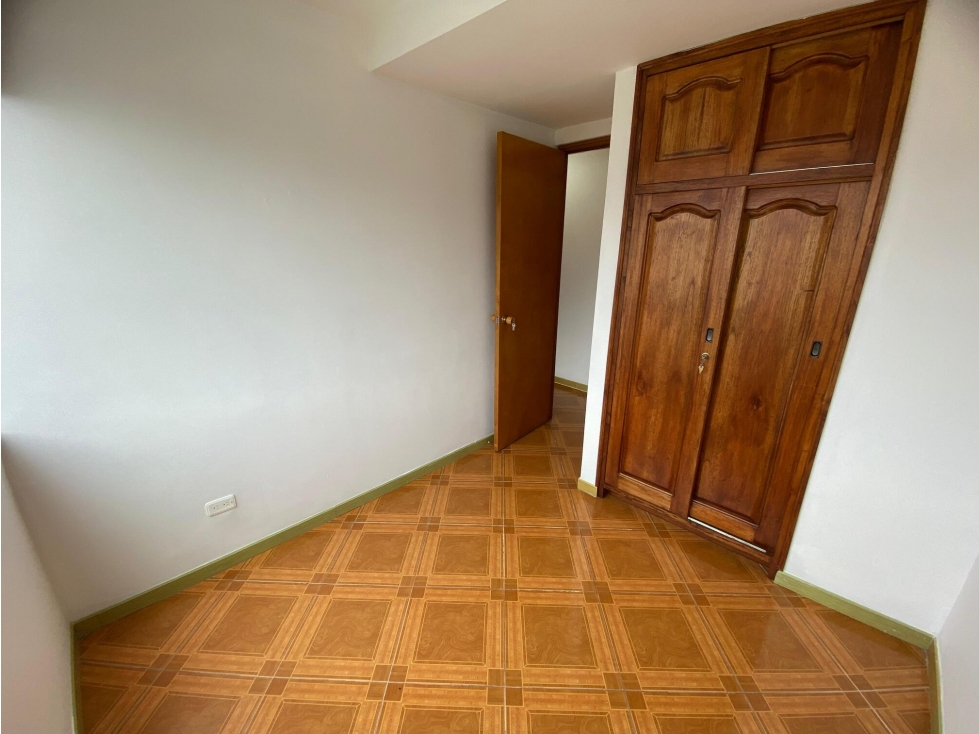 APARTAMENTO EN ARRIENDO SECTOR LAURELES — foto 5