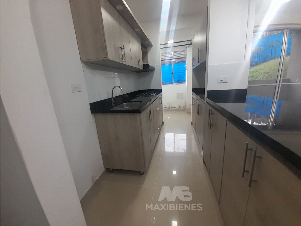 APARTAMENTO PARA ARRIENDO UBICADO EN NIQUIA BELLO — foto 3