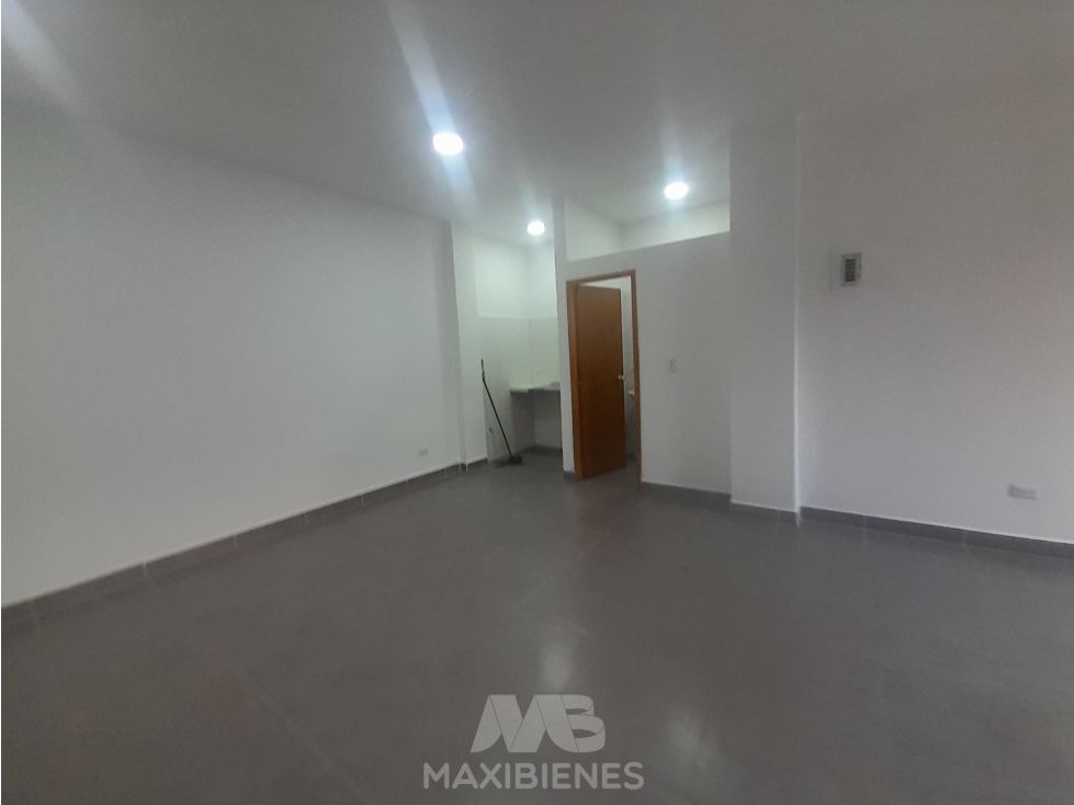 LOCAL PARA ARRIENDO UBICADO EN EDIFICIO MALIBU, BELLO — foto 6