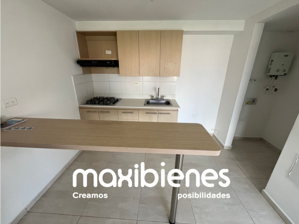 SE ARRIENDA APARTAMENTO EN AMAZONIA BELLO.