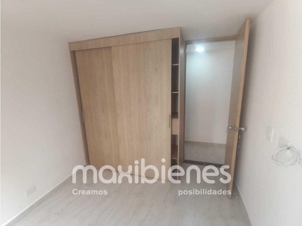 SE ARRIENDA APARTAMENTO EN EL TRAPICHE BELLO. — foto 4