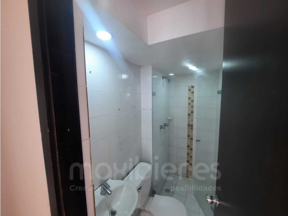 APARTAMENTO PARA ARRIENDO UBICADO EN BELLO — foto 4