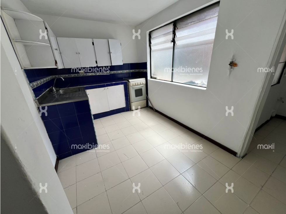 SE ARRIENDA CASA EN GRAN AVENIDA BELLO. — foto 3